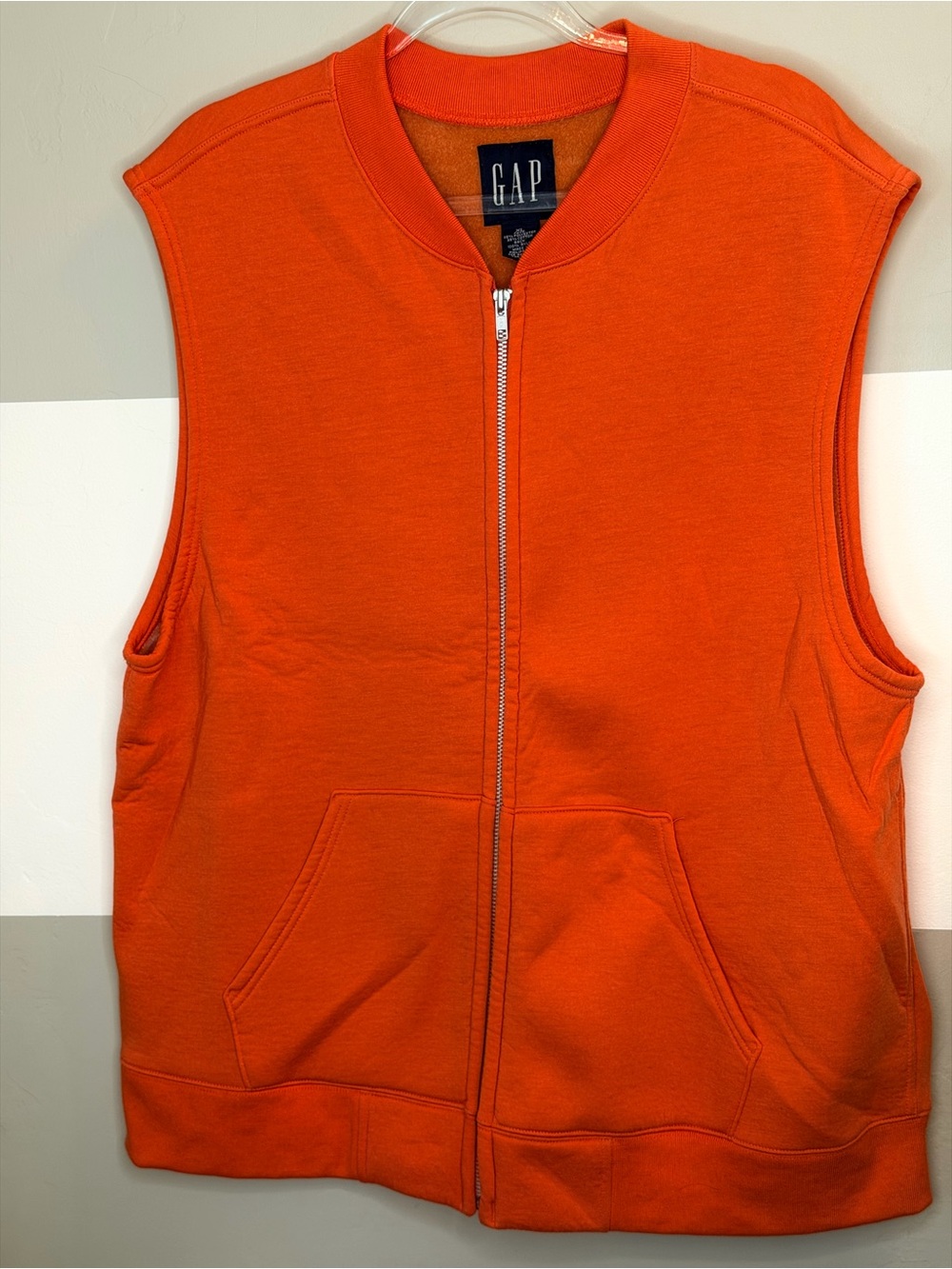 GAP Men’s Bright Orange Sleeveless Zip-Up Sweatshirt inside velour Vest XL